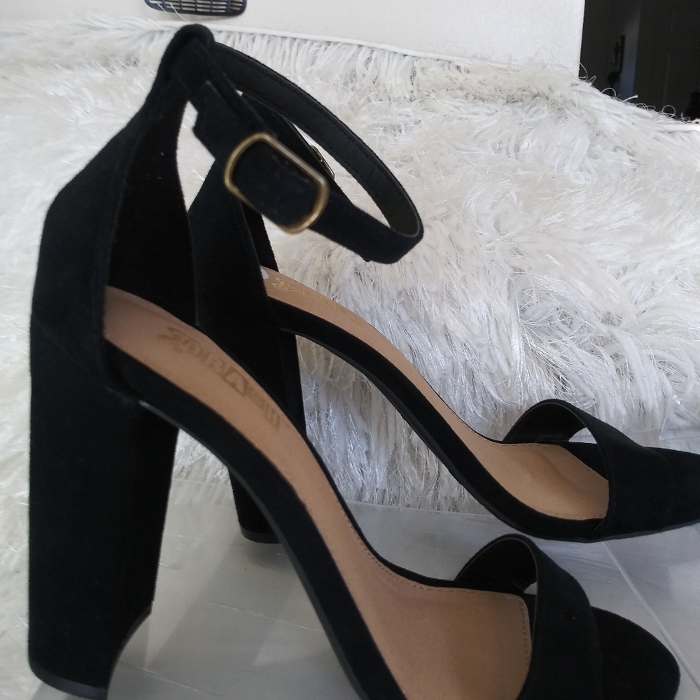 Brash Sandals